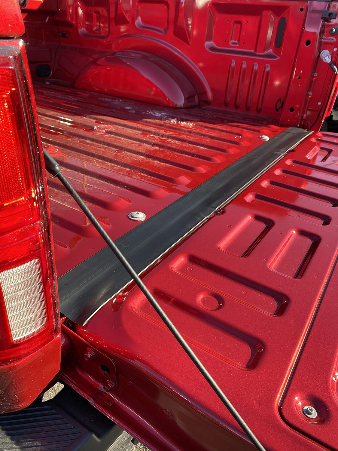 ROK BLOCK Tailgate Gap Cover 4.25 Width image number 3
