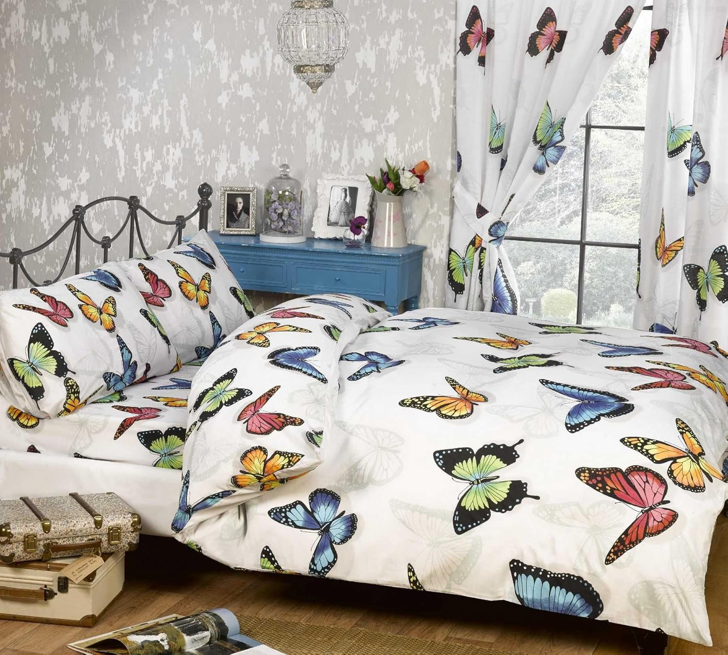 Butterflies King Size Quilt Duvet Cover & Fitted Sheet & Curtains Bedding Bundle