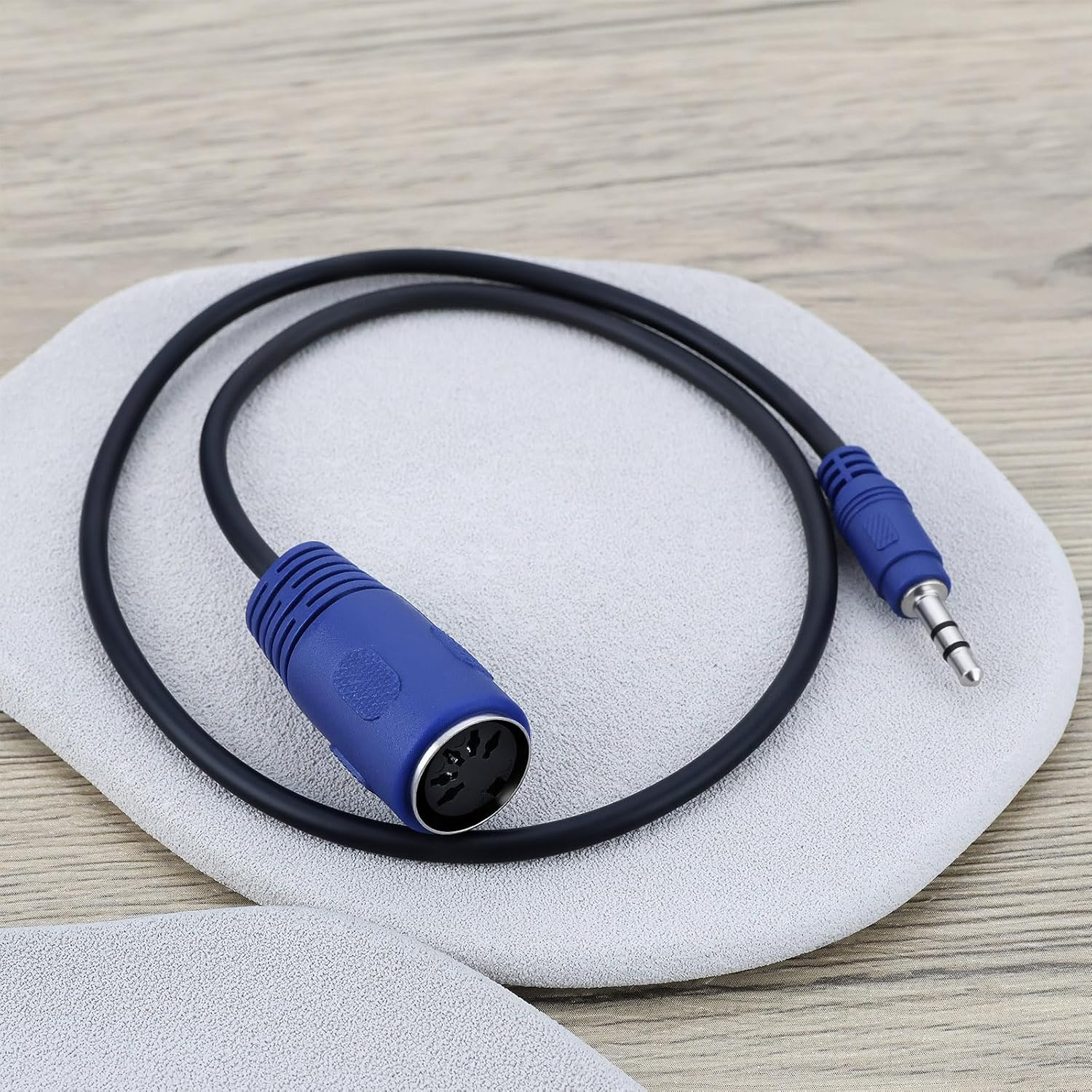 5 Pin MIDI Female to TRS 3.5Mm Male Cable Compatible with Akai MPC Studio MPC Touch MPX8 SQ-1, Straight TRS