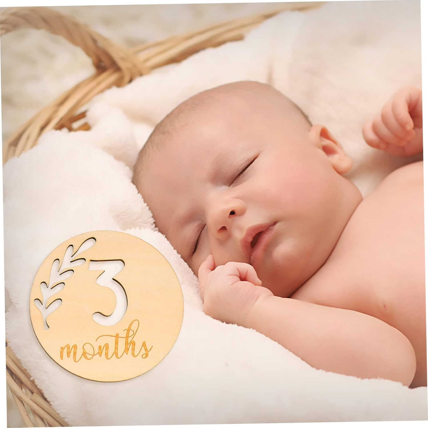 12Pcs Hollowed Monthly Milestone Blocks Growth Commemorative Cards Photography Props for Newborns First Year Memory Recording image number 6
