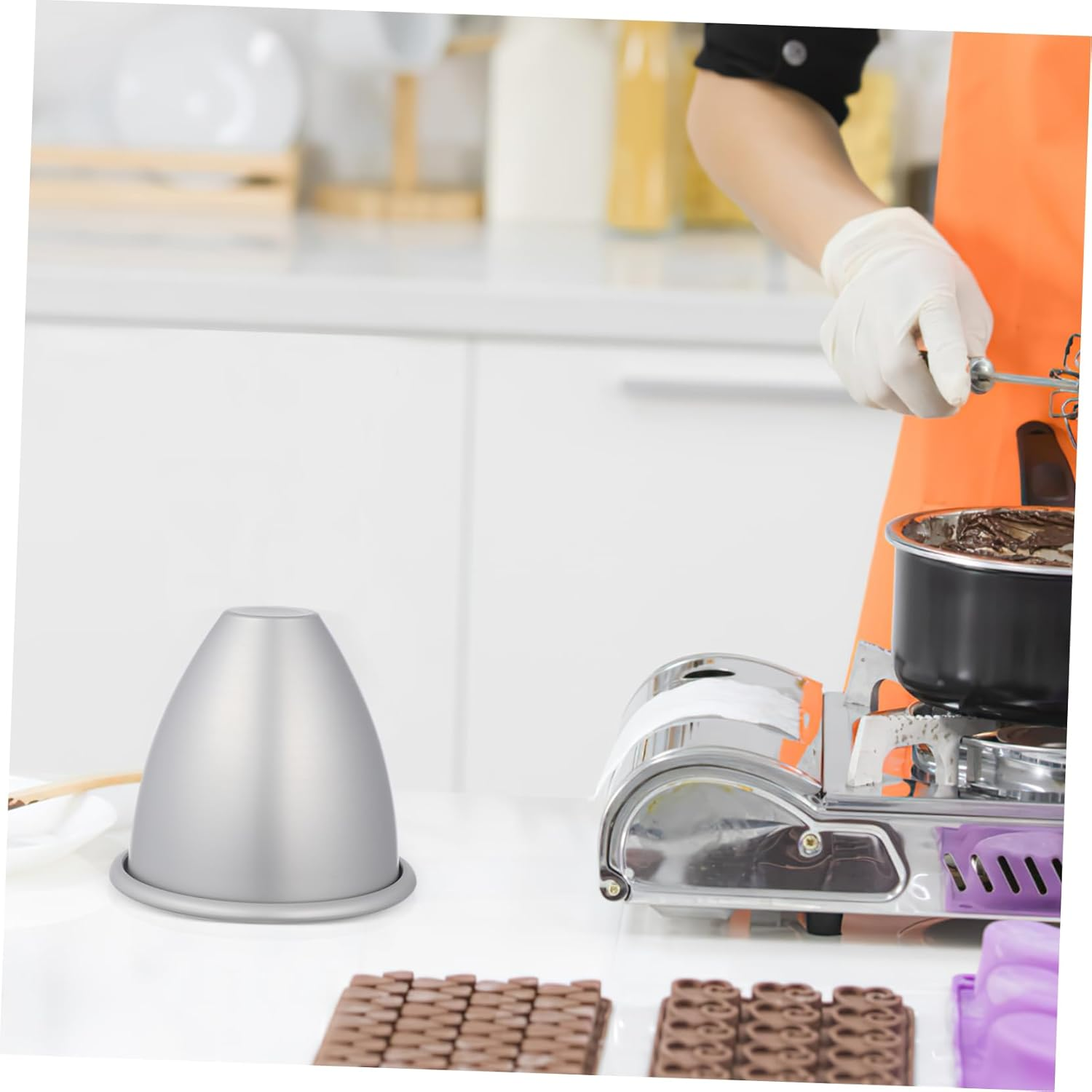 OFFSCH Doll Dessert Cake Mold Fixed Base 4-Inch Sturdy Baking Tool for DIY Pie Bakeware Suitable for Professional Home Baking image number 3