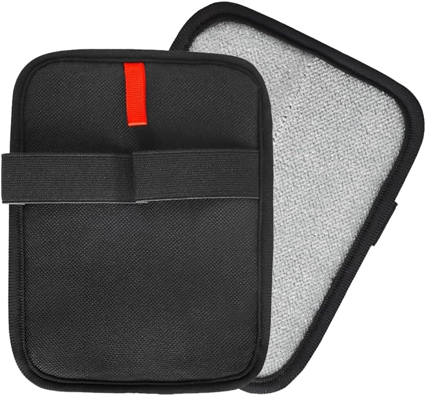 Kiwinvou 3 Pcs Pet Hair Remover Gloves,Reusable Cat & Dog Electrostatic Pet Hair Remover for Couch, Car Seat, Furniture, Carpet image number 4