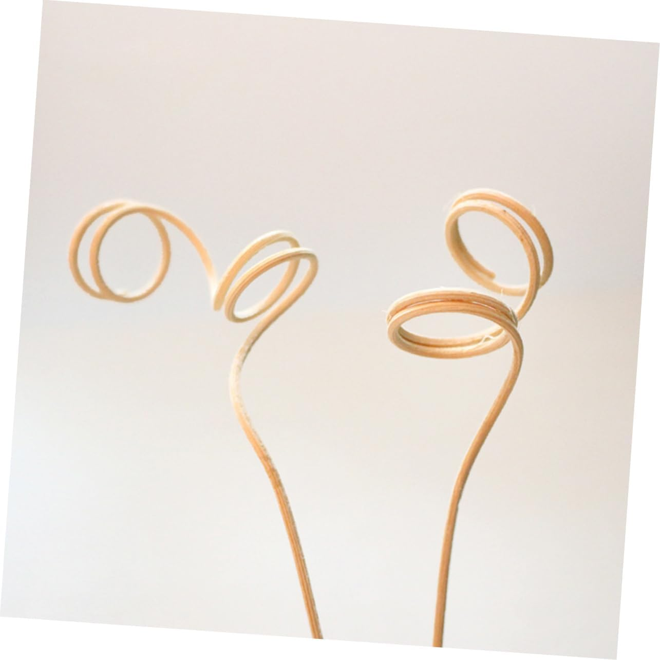 20Pcs Wavy Rattan Reed Sticks for Aroma Diffuser Essential Oil Sticks Large Rattan Diffuser for Home Office Use
