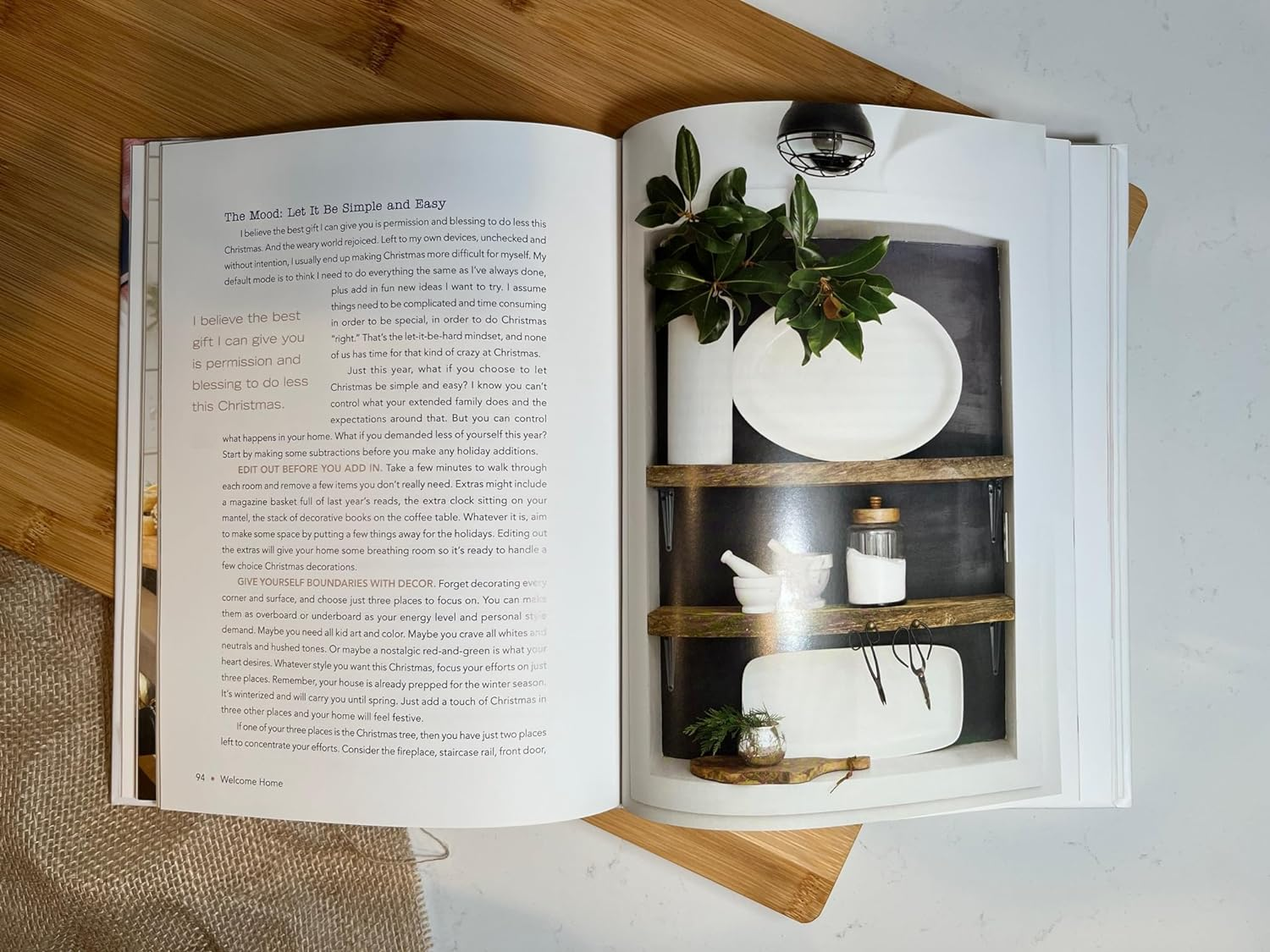 Welcome Home: a Cozy Minimalist Guide to Decorating and Hosting All Year Round image number 1