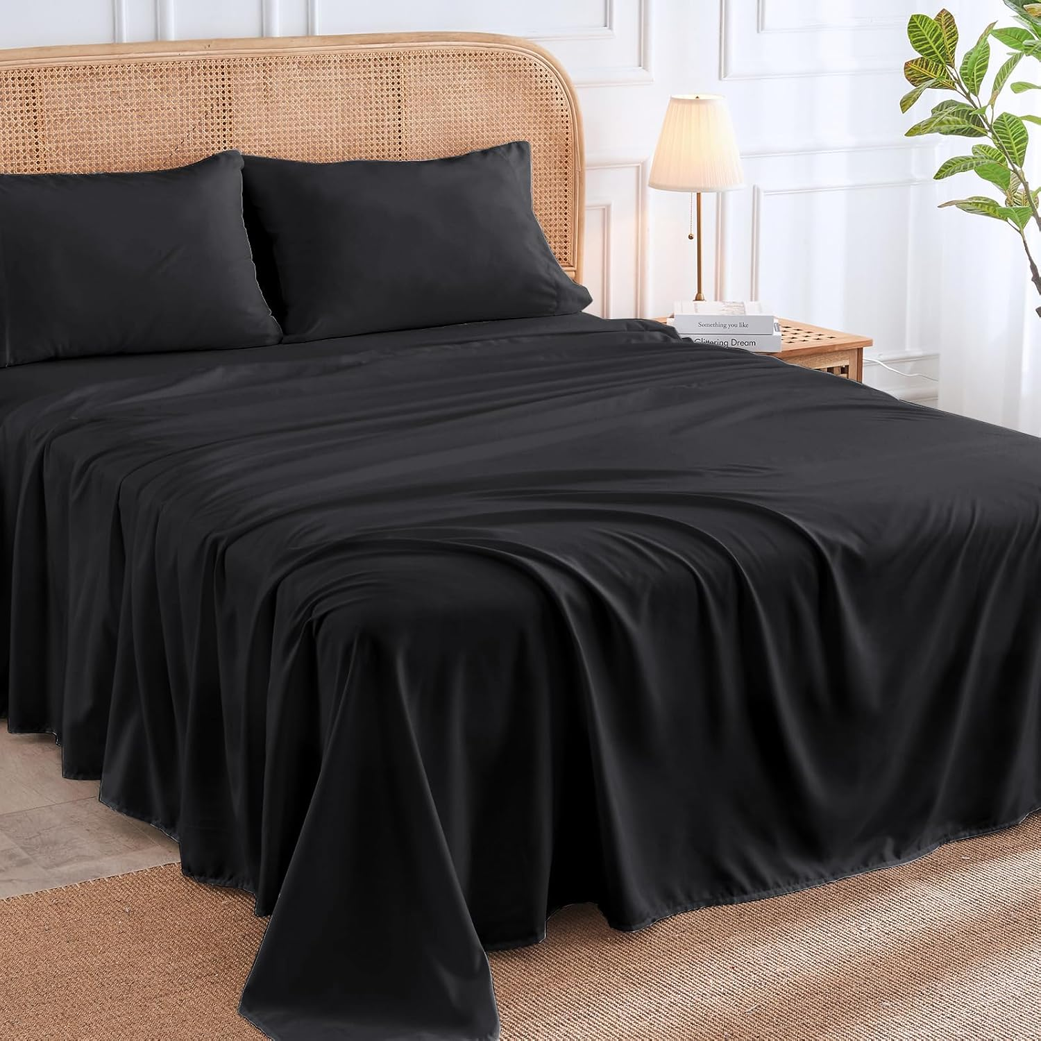 YUGYVOB King Size Bed Sheet Set, 4 Pieces Bed Sheets Set with Deep Pocket, Soft Breathable & Cooling - Resists Shrinkage & Fading Bedding - Easy Care（Light Grey）