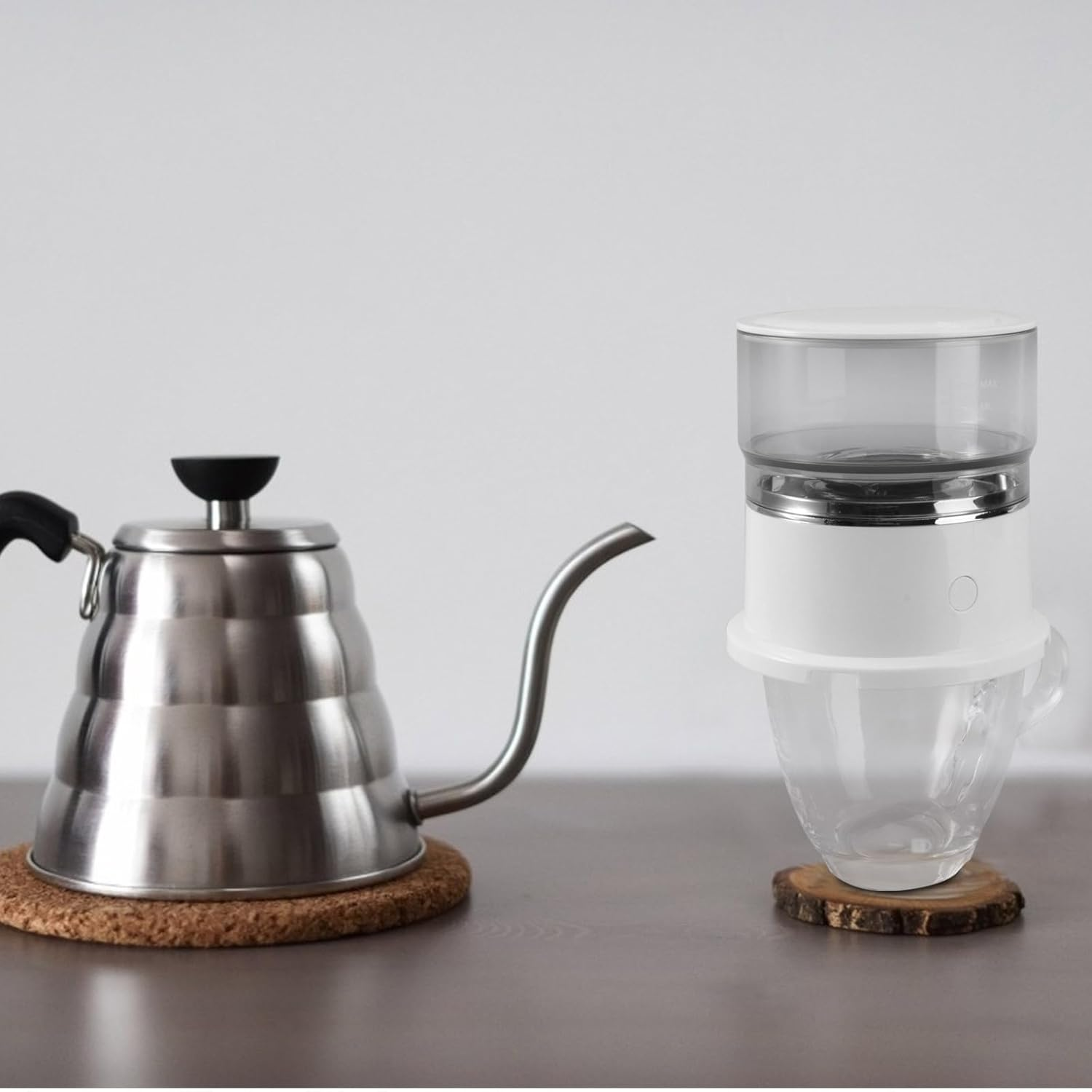 Portable Manual Drip Coffee Maker with Cup Set Mini Coffee Brewer for Home and Travel without Battery Suitable for Tea Random Style image number 5