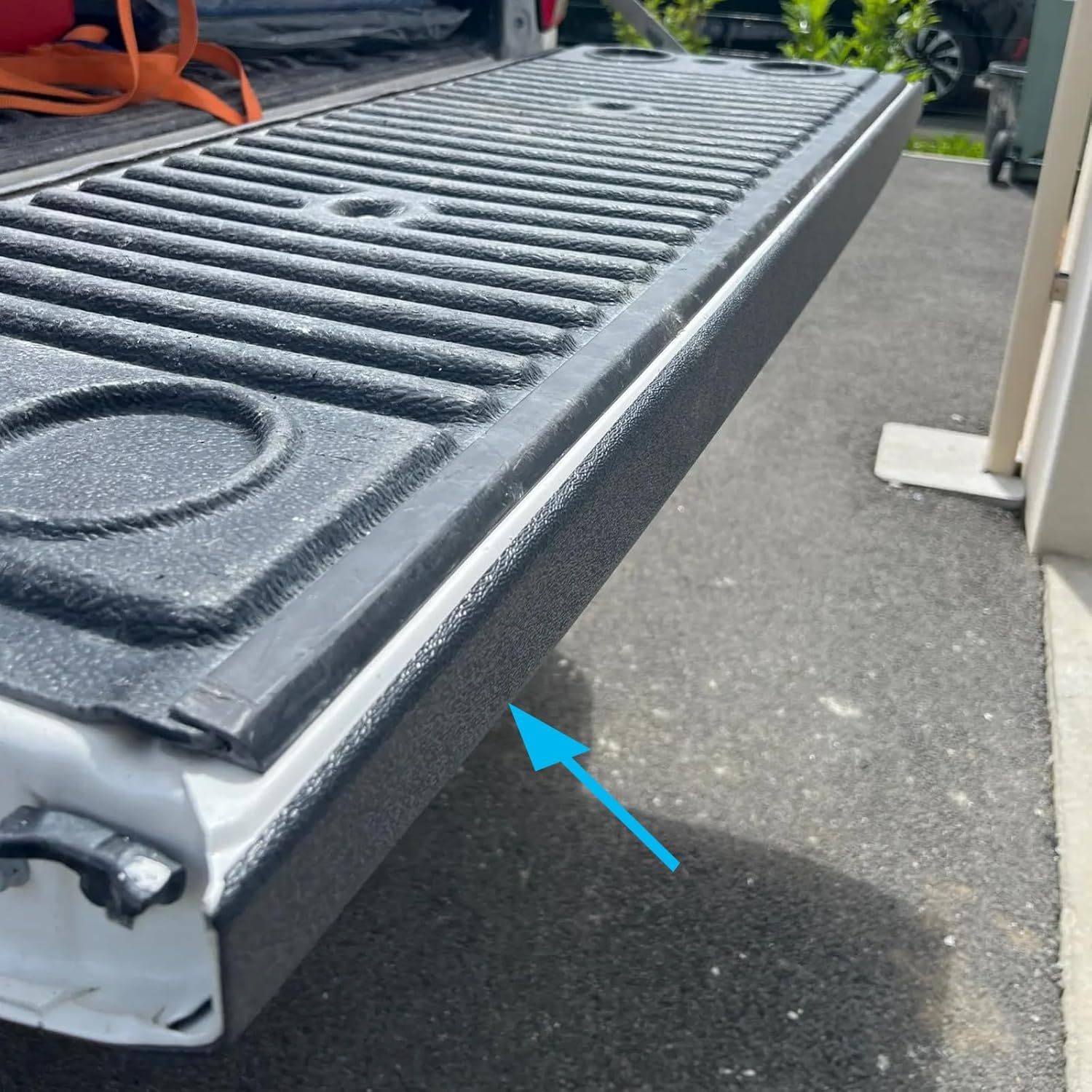 Tailgate Protector Rail Cover Guard for Toyota Hilux 2015-2020 N80 Revo Accessories, Textured Matte Black Rear Tailgate Cover Cap Trim, 1PC