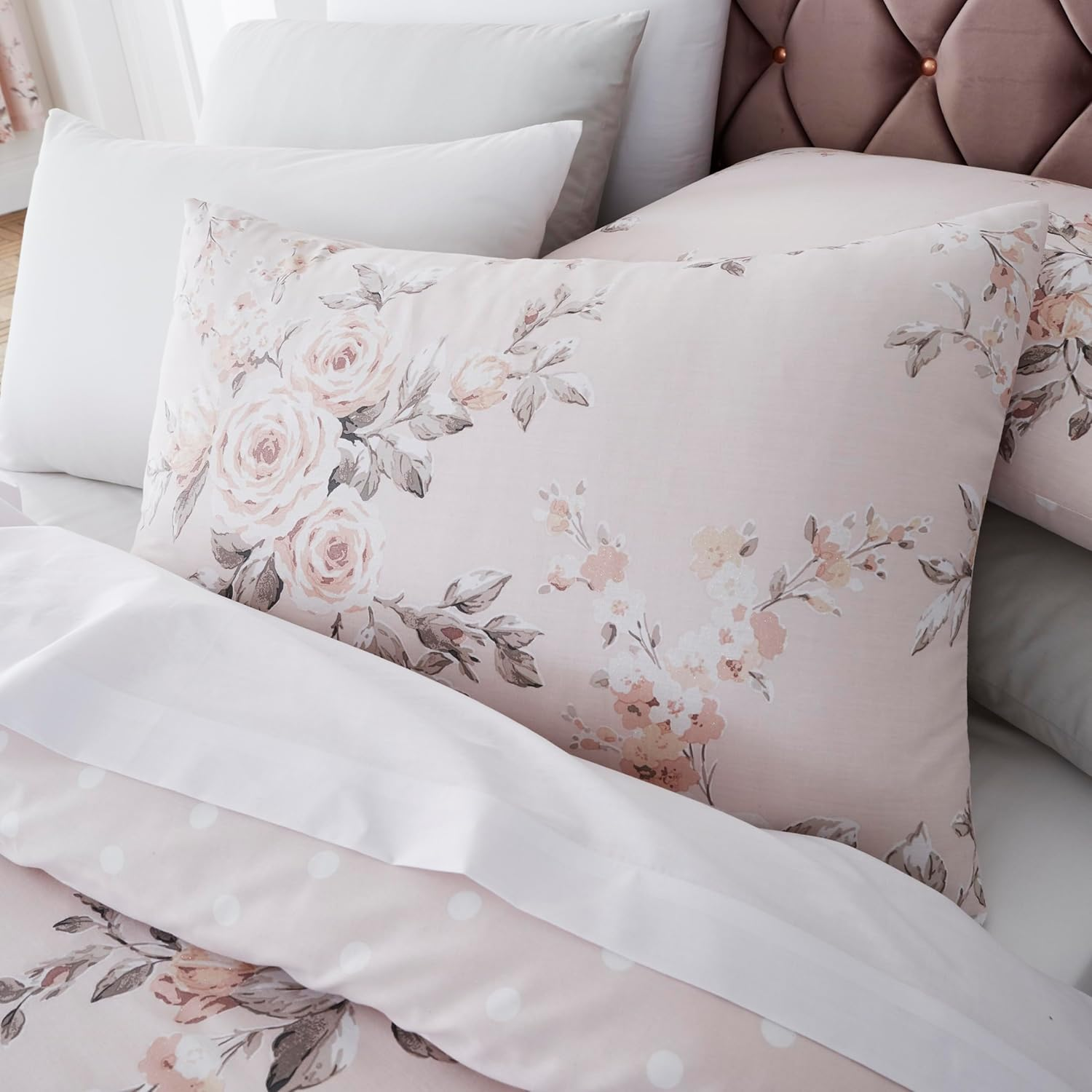 Catherine Lansfield Canterbury Blush Duvet Cover 135 X 200 + 80 X 80 Cm + Fitted Sheet White 90 X 200 Cm + 1 Pillowcase 80 X 80 Cm White image number 2