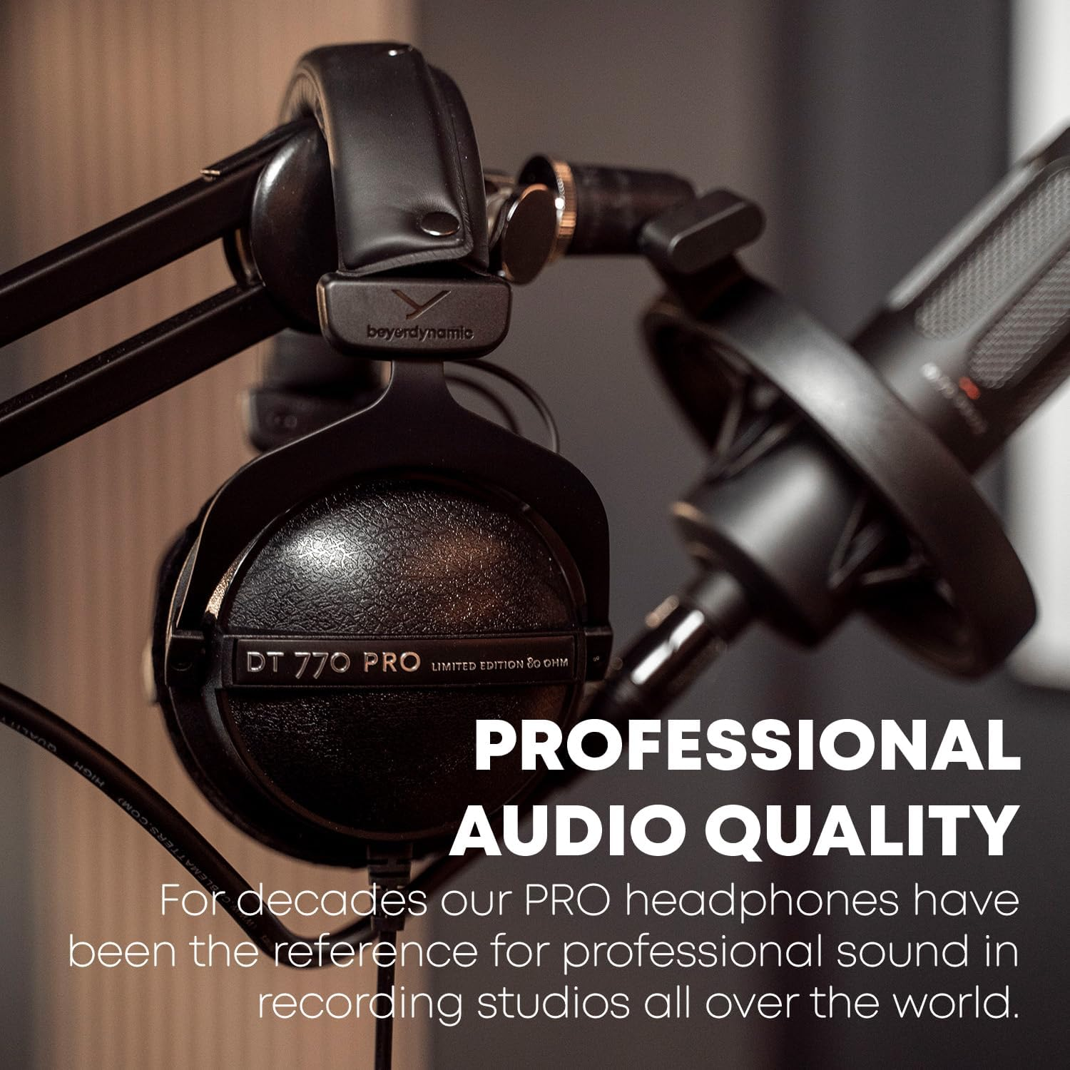 Beyerdynamic DT 770 Pro Limited Edition Black, 3.5Mm Jack, 80 OHM LE image number 2