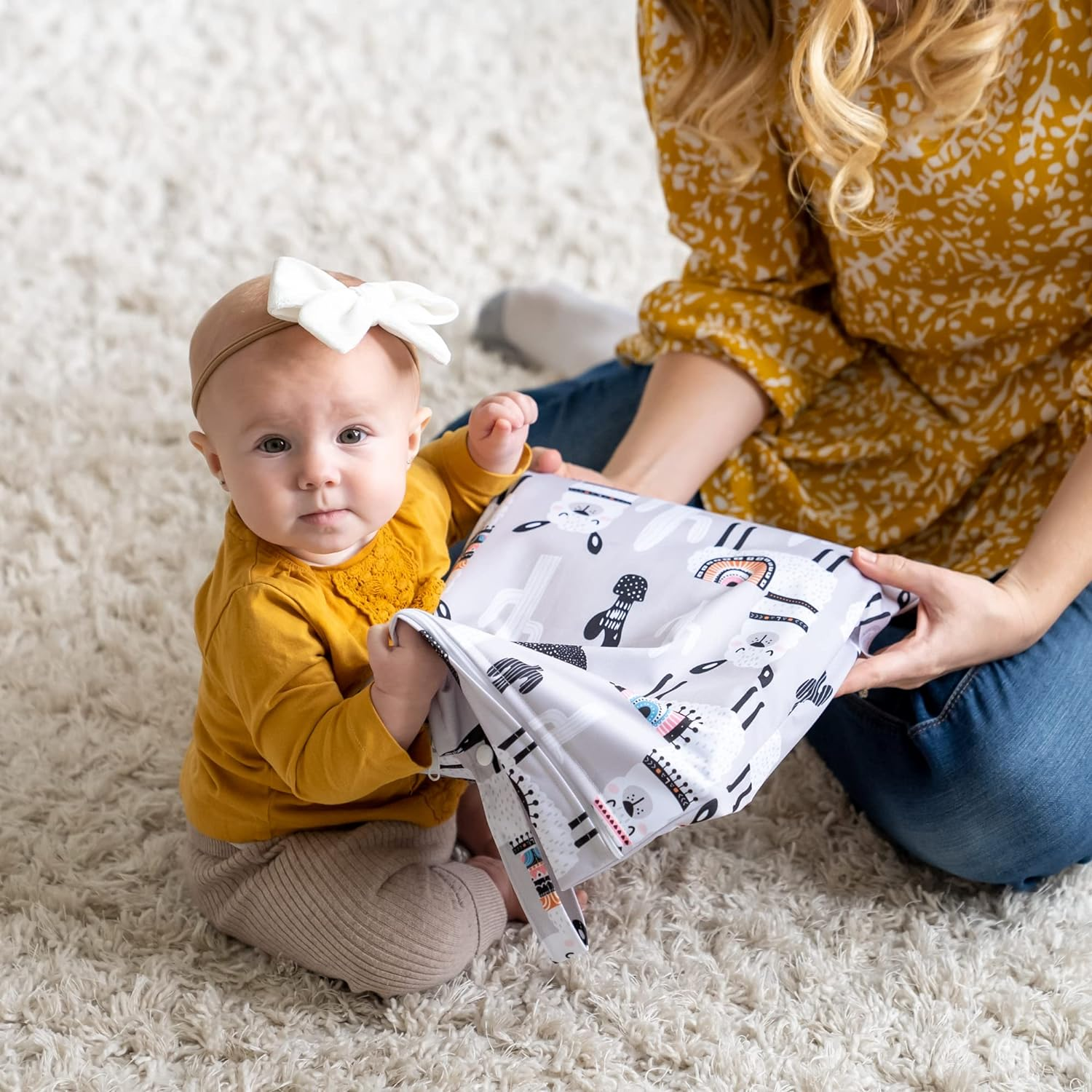 BABYBOET Cloth Diaper Wet Dry Bags 2PCS Waterproof Reusable with Double Zippered Pockets Travel Beach Pool Baby Items or Wet Clothes (Large, Alpaca & Sloth, 2PCS) image number 5