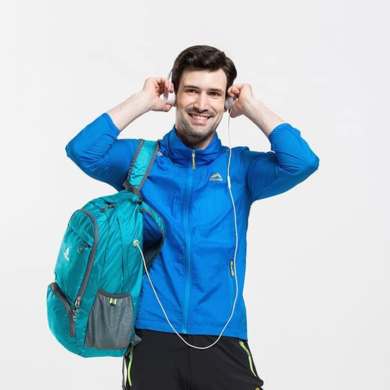 Frafuo 25L Lightweight Portable Foldable Backpack Waterproof Backpack Folding Bag Water Resistant Small Backpack Daypack Foldable for Travel Hiking Outdoor Camping-Blue image number 4