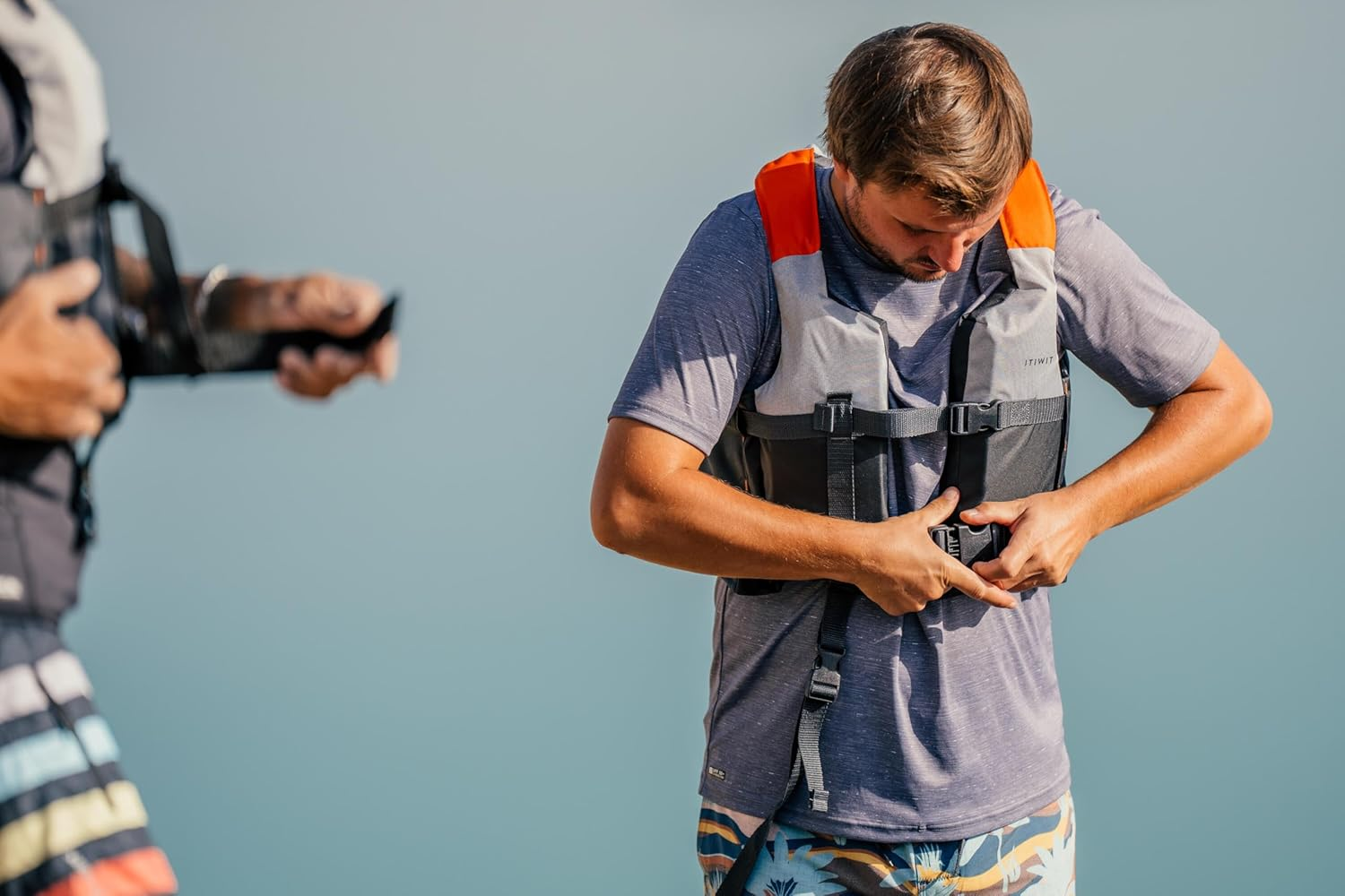 Itiwit Decathlon Ba 50N+ Buoyancy Aid Vest Carbon Grey Size >80 Kg - Life Vest image number 5