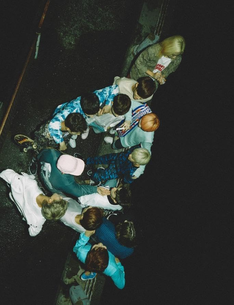 SEVENTEEN BOYS BE Reissue 2Nd Mini Album SEEK Version Cd+60P Photobook+1P Photocard+1P Poster Type Map+1Ea Sticker+Tracking Sealed SVT image number 1