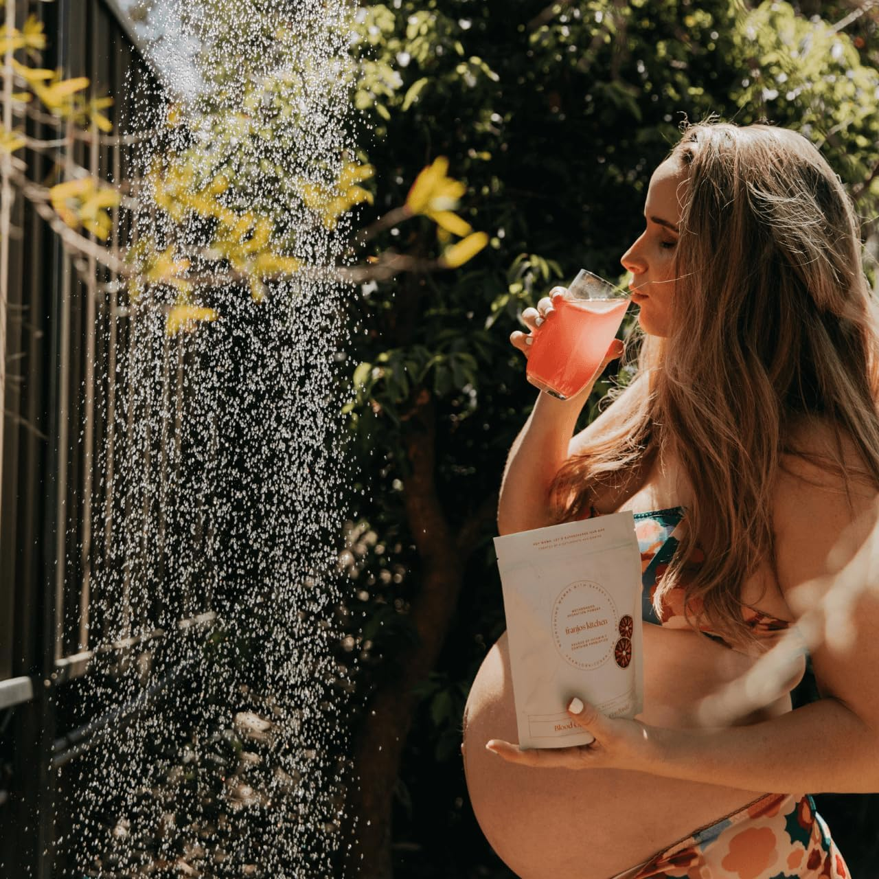 Franjos Kitchen Motherhood Hydration Powder - Blood Orange & Coconut image number 4