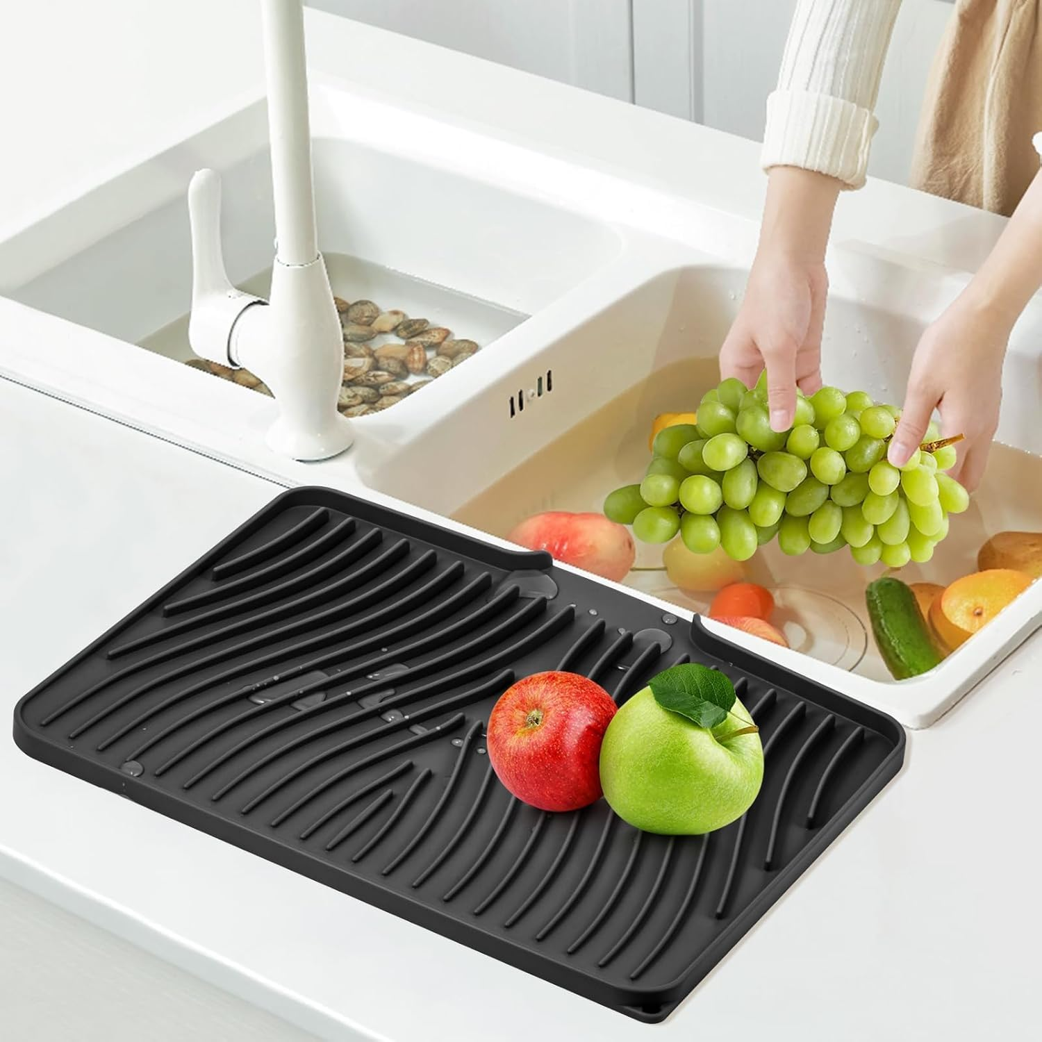 Silicone Dish Drying Mat for Kitchen Counter, Dish Drying Pad, Non-Slip Drain Pad with Built-In Drain, Heat Resistant Stone Drying Mat (Black, 40*30Cm) image number 3