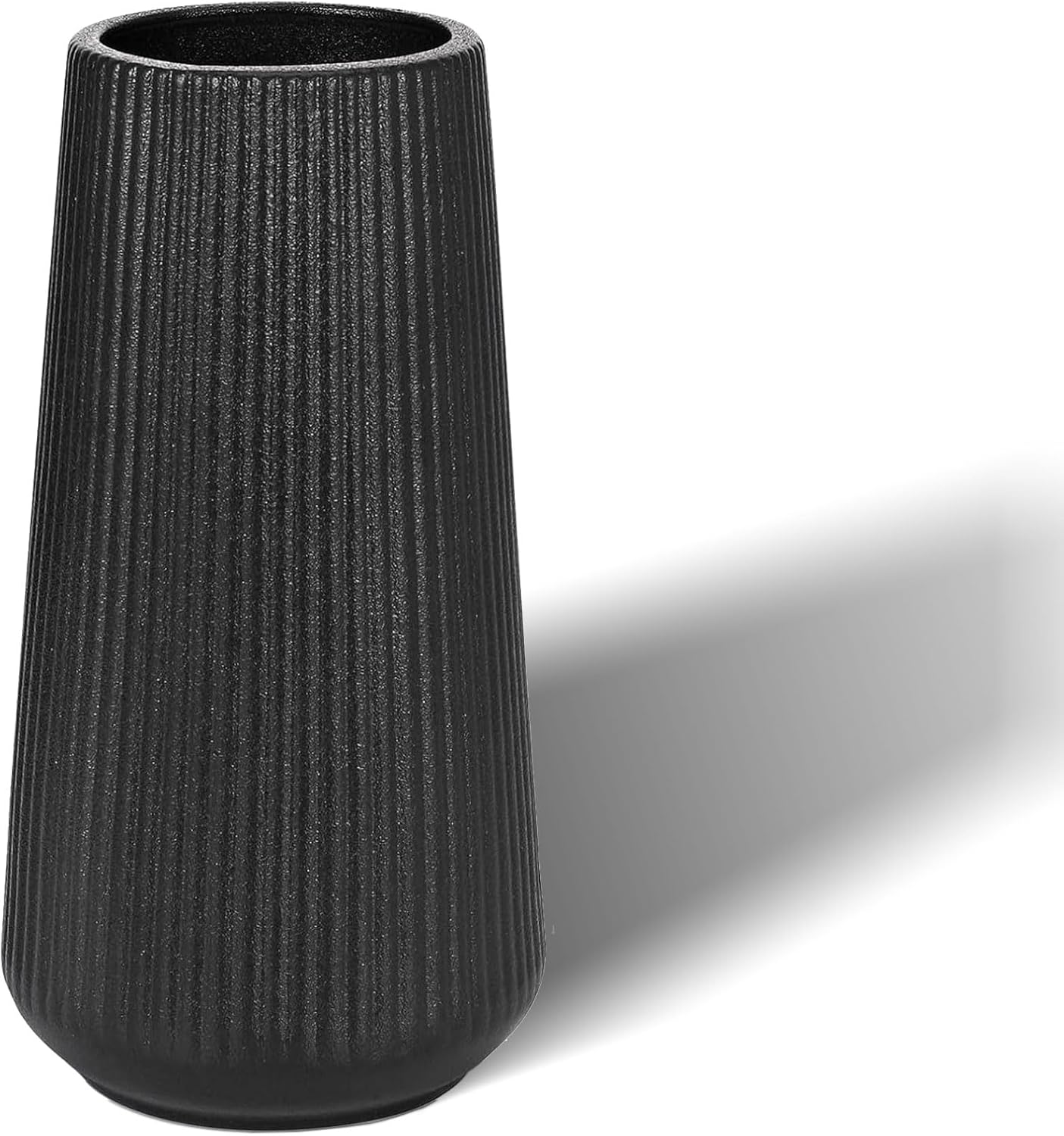 White Ceramic Vase, IGGUCEA Small Cute Flower Vase for Pampas Grass, Home, Living Room, Dining Table, Farmhouse, Office Decor, Bedroom, Table, and Kitchen Shelf