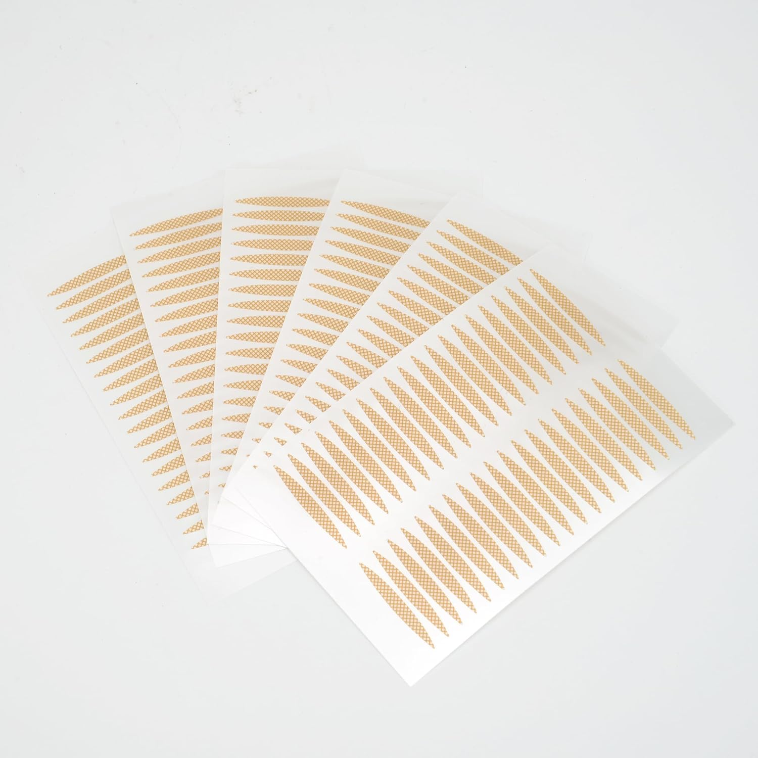 Breathable Single Side Sticky Fiber Double Eyelid Tape Paste Stickers Medical Grade Latex Free Instant Eyelid Lift Tapes Perfect for Hooded, Droopy or Mono-Eyelids (Medium) image number 5