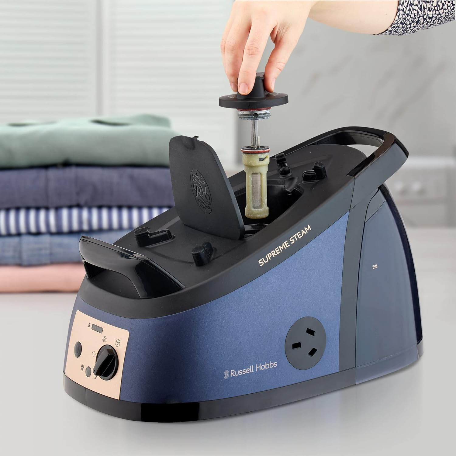 Russell Hobbs Supreme Steam Generator, RHC670, Quiet Technology, 1.8L Water Tank, Limescale Defence, Navy and Champagne image number 1