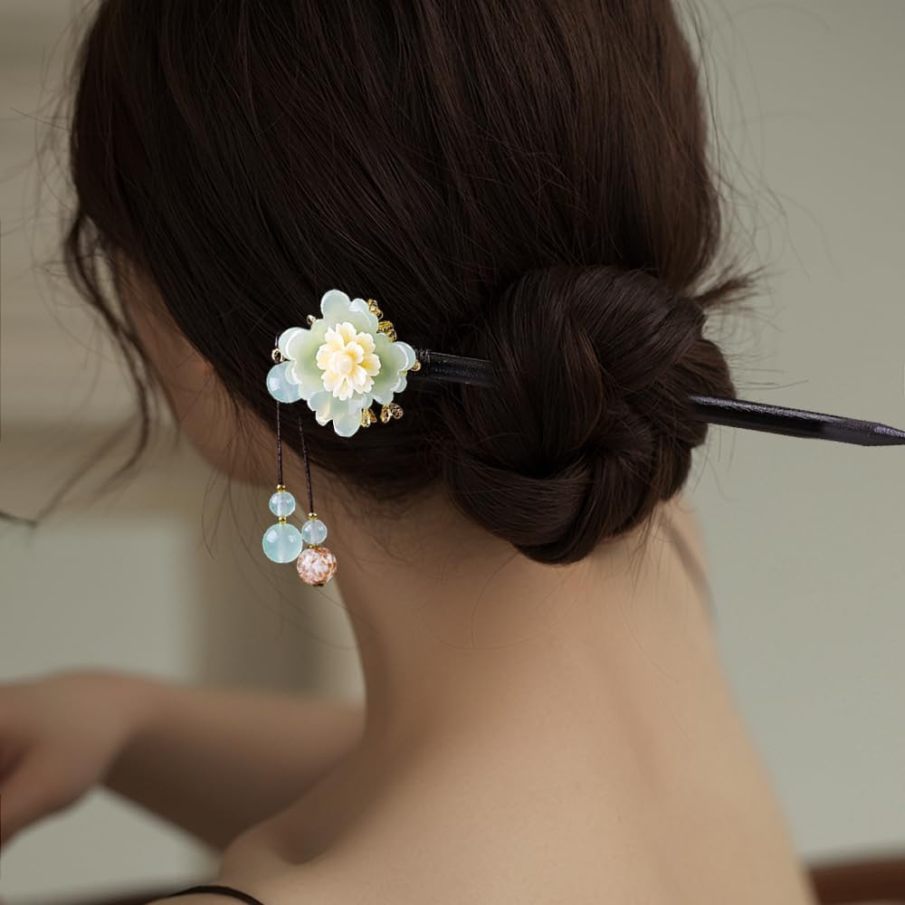 2 Pcs Wooden Chinese Hair Sticks for Long Hair, Vintage Retro Hair Chopsticks for Women Bun, Elegant Flower Tassel Chinese Hair Pins Chignon