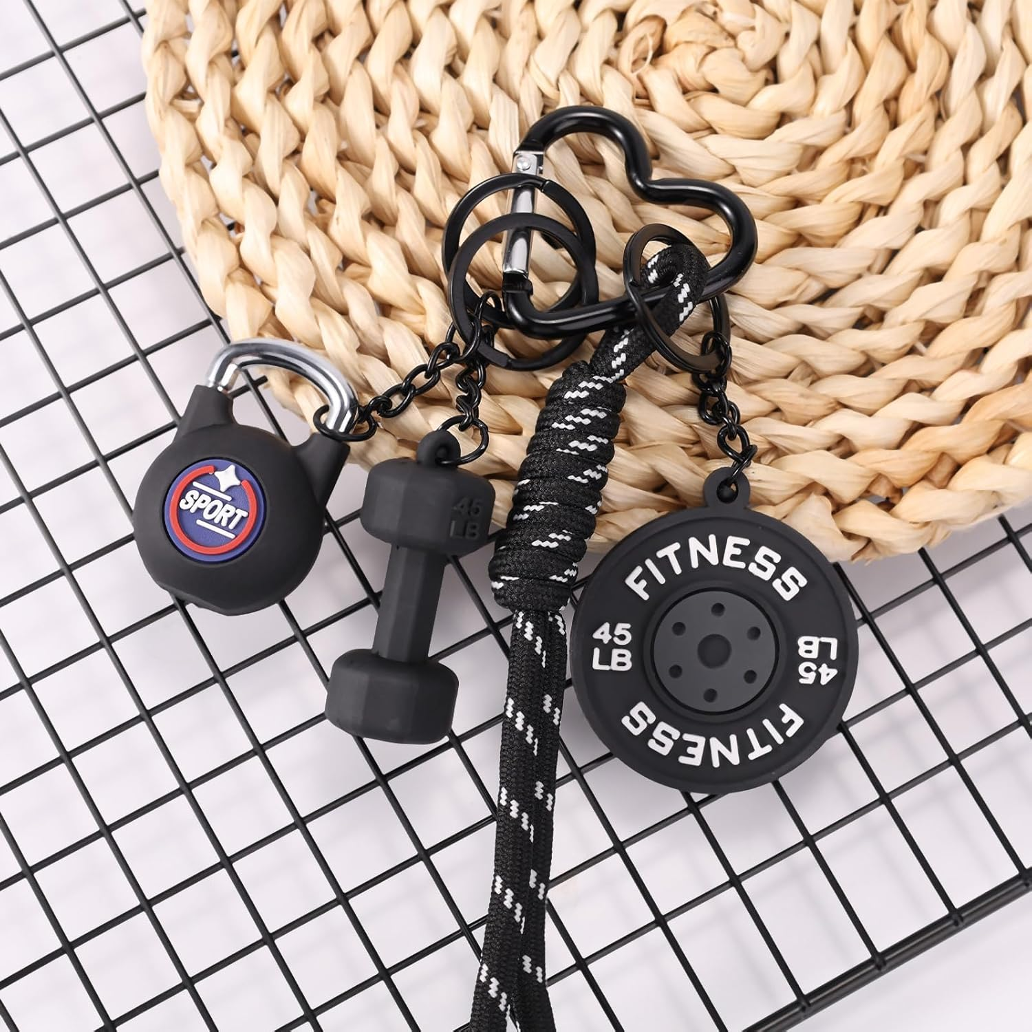 Gym Keychain, Black Dumbbell Kettlebell Barbell Plate Charsm Gym Keychain Gift Motivational Fitness Accessories for Men Women Sports Lovers Trainer Friends Family