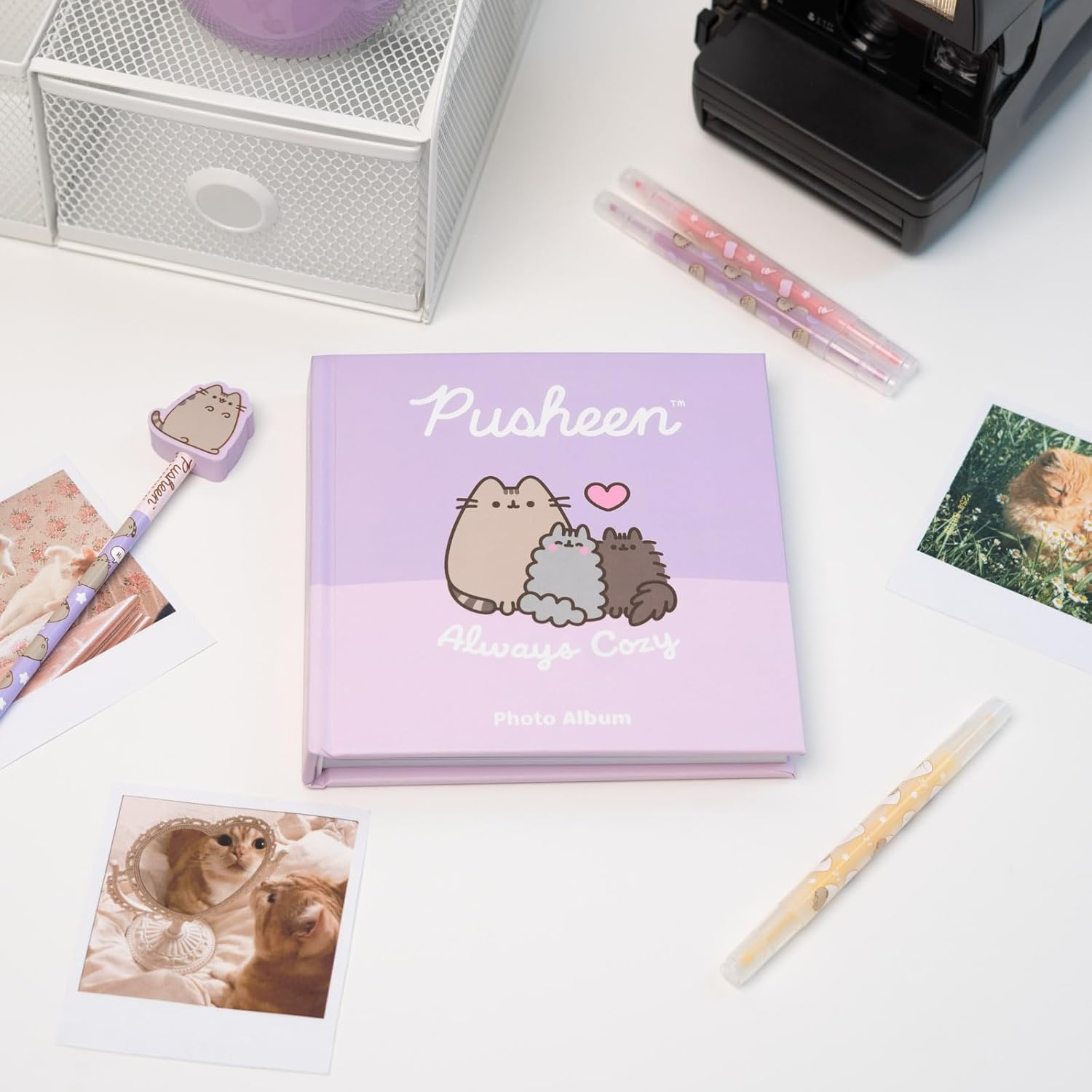 Grupo Erik Photo Album Self Adhesive - Pusheen Cat | Polaroid Photo Album 6.3 X 6.3 Inches - 16 X 16 Cm, 11 Double Sided Pages, Hardcover Instax Photo Album | Pusheen Gifts for Cat Lovers image number 5