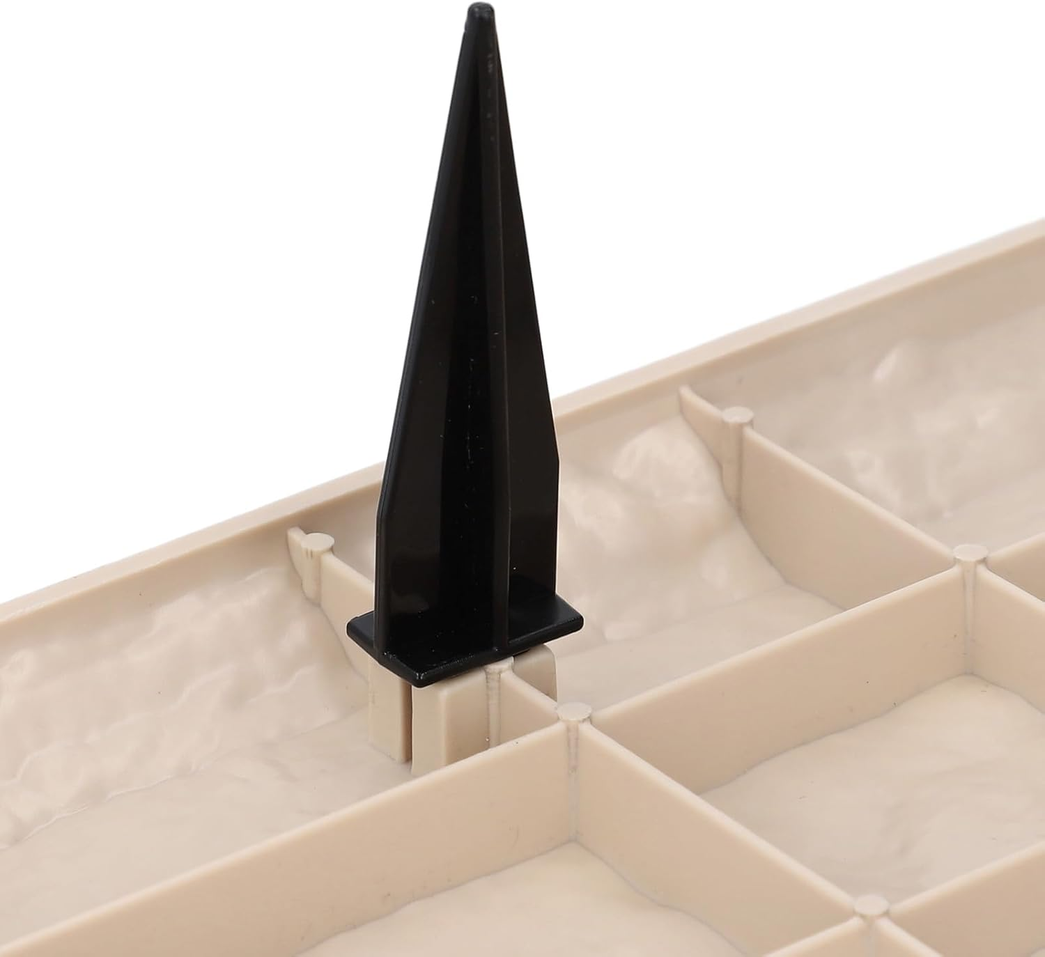 Decorative Stepping Stones, Resin Garden Stepping Stones with Ground Stakes, That Stake into the Ground, 4 Pack Home or Garden Step Stones for Outdoor Walkway Pathway Pavers - Beige image number 6