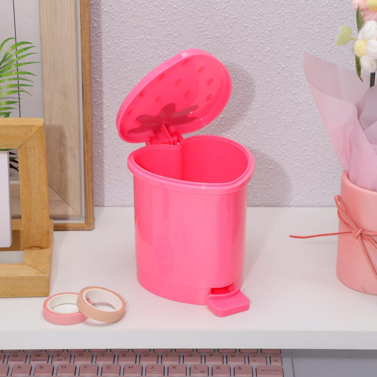 Toddmomy Pink Trash Car Cute Strawberry Desk Trash Can Mini Garbage Can with Lid Countertop Trash Cans for Desk Car Office Kitchen Cute Things image number 5