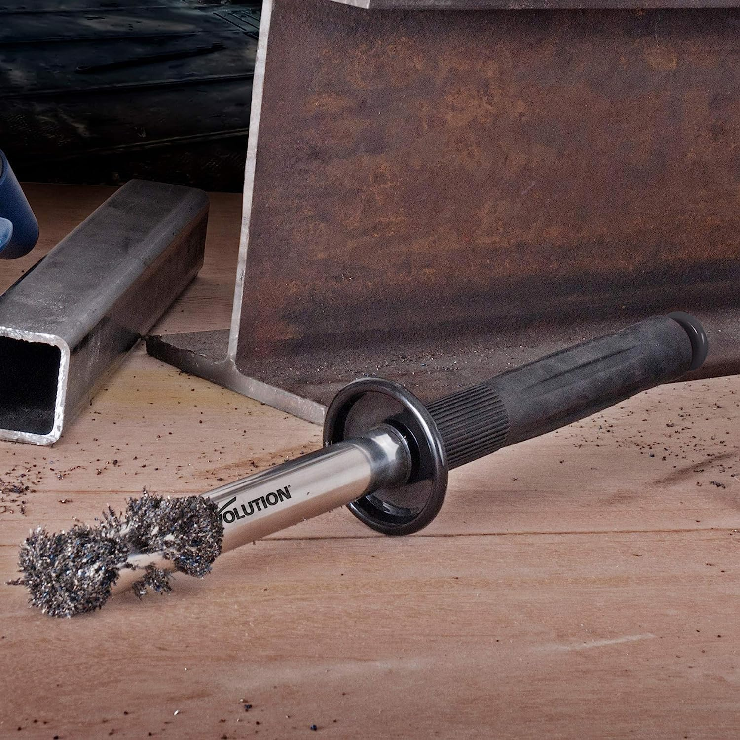 Evolution Power Tools Cyclone Magnet Magnetic Swarf & Chip Collector Wand - Pick up Tool Stick/Sweeper for Metal Shavings from Chop Saw Metal Cutting with Quick-Release image number 2