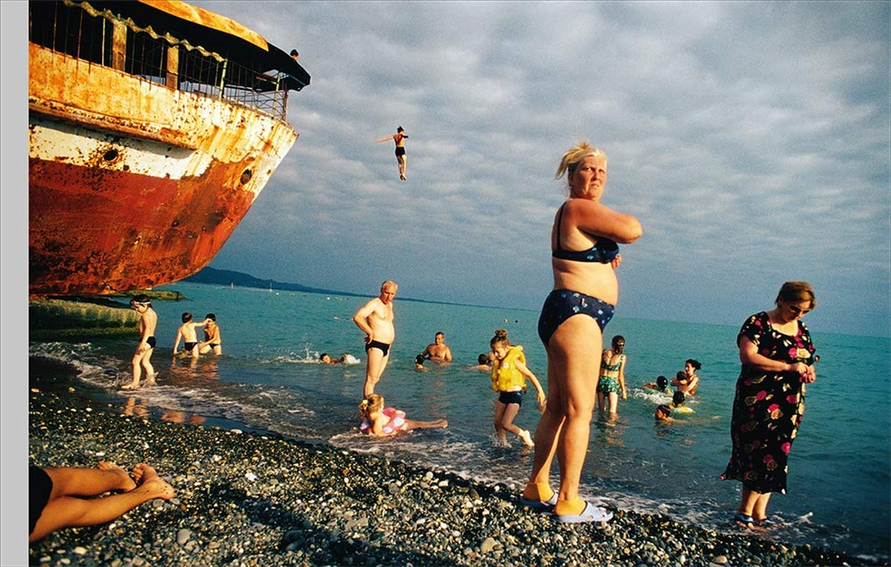 Magnum Streetwise:The Ultimate Collection of Street Photography image number 2