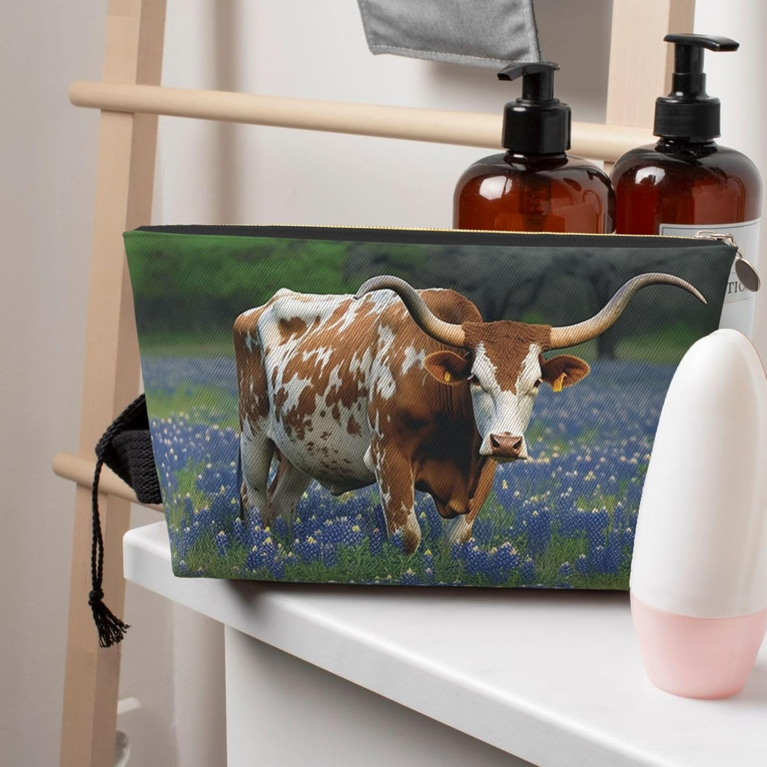 SDTYKHJ Large Capacity Makeup Bag for Women, Waterproof Portable Shaving Bag, Small Toiletry Bag Bluebonnet Longhorn Leather Cosmetic Organizer Bags for Travel, Gold, One Size image number 2