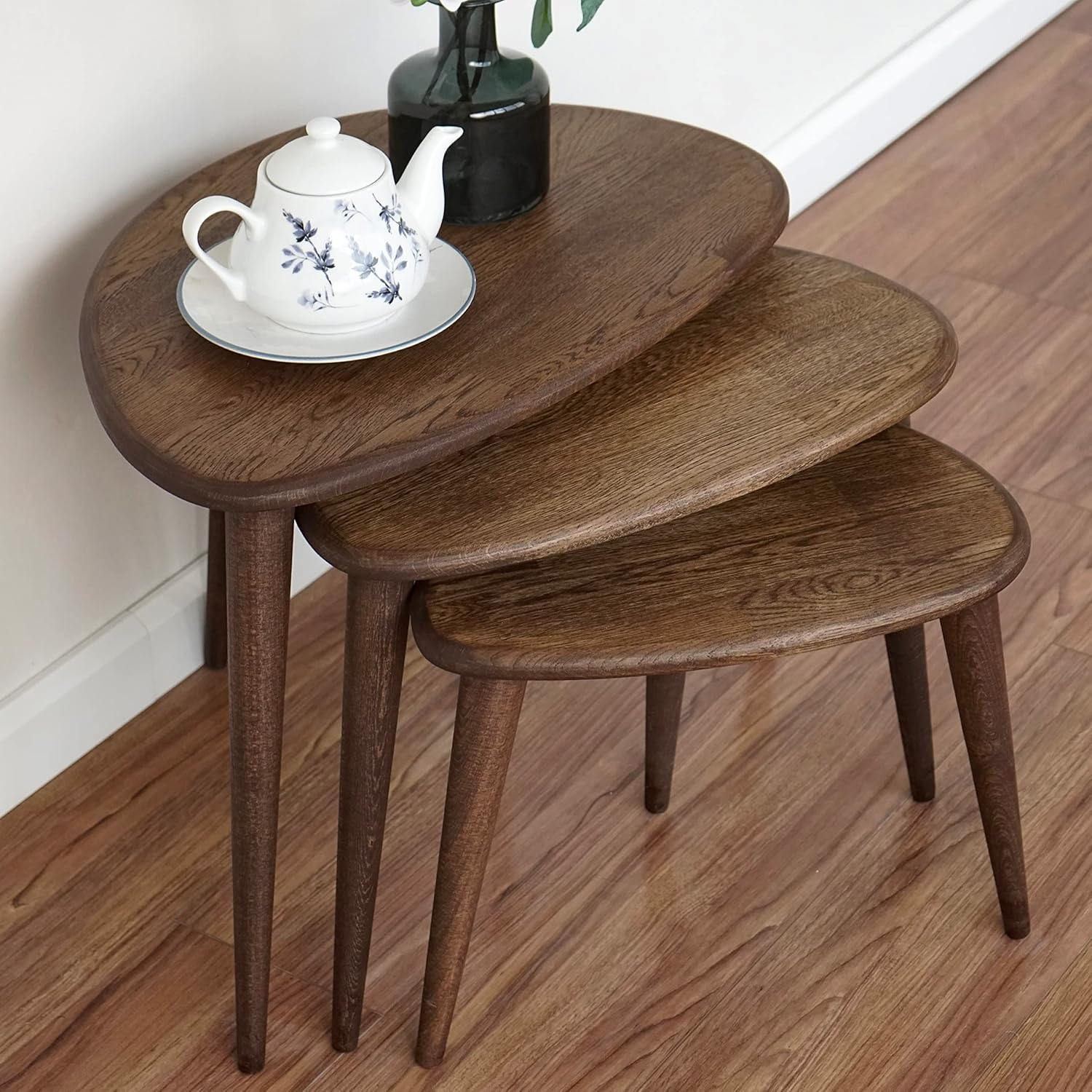 Ultimate Premium Products Solid Nesting Table Set of 3- Oak Mid Century Pebble Tables with Tapered Legs &ndash; Wooden Home Furniture in a Retro Style - Oak - Oak image number 6