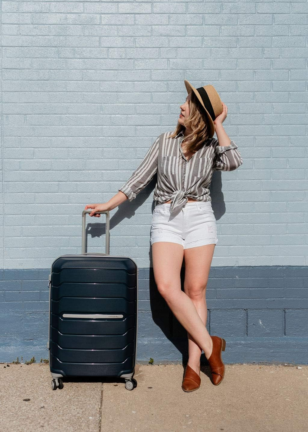 Samsonite Freeform Hardside Expandable with Double Spinner Wheels, Navy, Checked-Medium 24-Inch, Freeform Hardside Expandable with Double Spinner Wheels