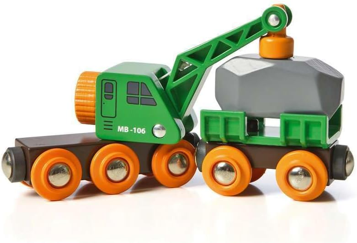 BRIO 33698 Clever Crane Wagon &ndash; 4-Piece Wooden Railway Accessory Set with Crane, Compatible with BRIO Trains for Kids 3+ Years image number 4