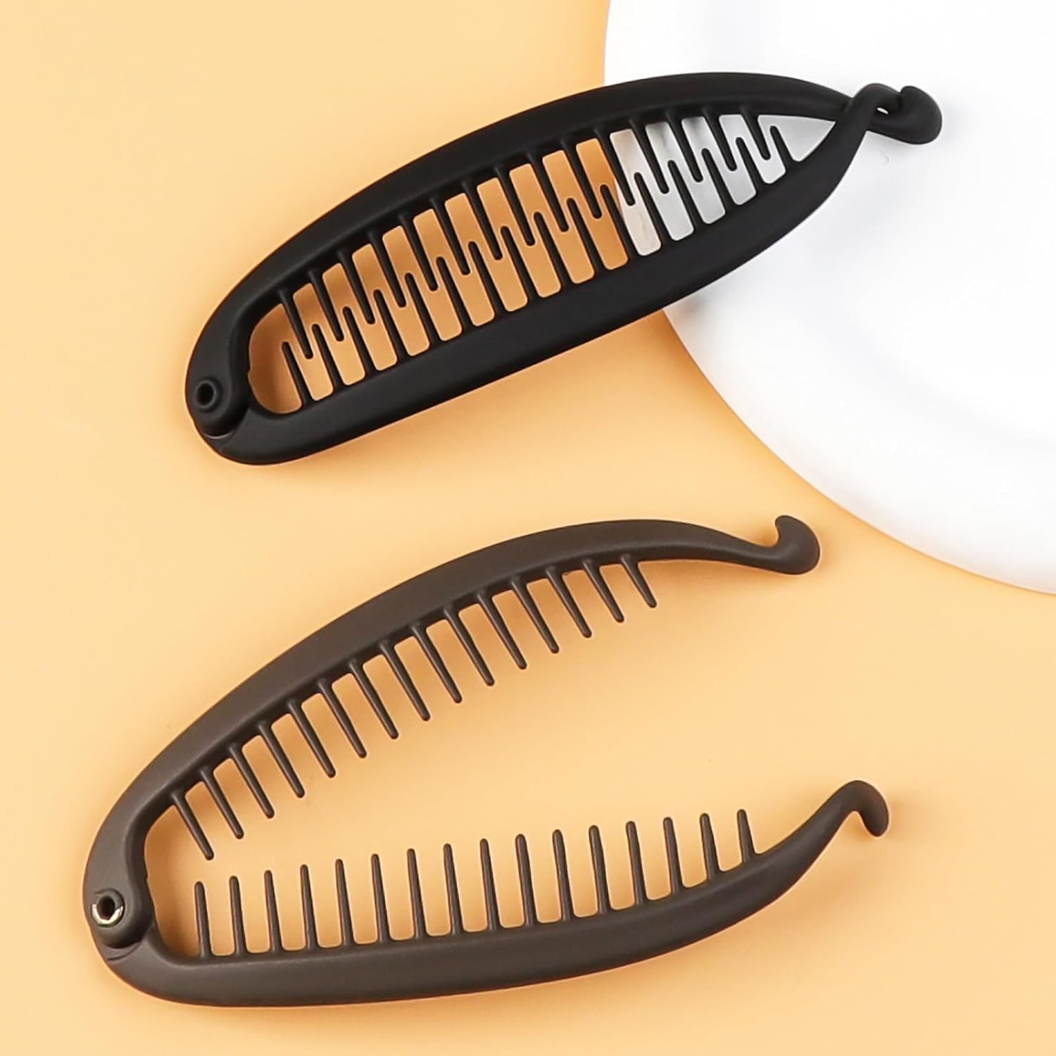 2PCS Banana Clips for Women Thick Thin Hair Large Claw Clips Classic Banana Clip for Hair Curly Hair Styling Curly Lady Ponytail Retro Accessories for Women Girls(Black,Brown)