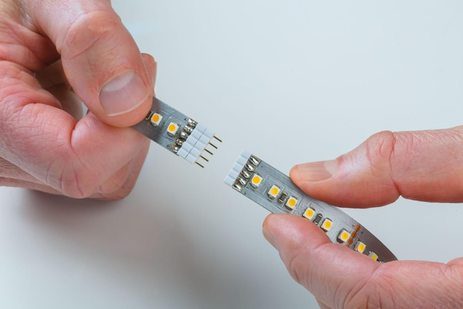 Paulmann 71233 Maxled 500 LED Strip Warm White Individual Strip 2,5M 9W 550Lm/M 64 Leds/M 2700K image number 6