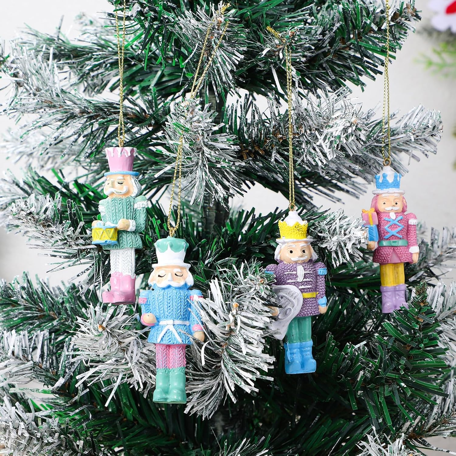 Healeved 4Pcs Colorful Resin Nutcracker Ornaments Figures Nutcracker Christmas Decorations for Holiday Home Tree Decoration image number 3