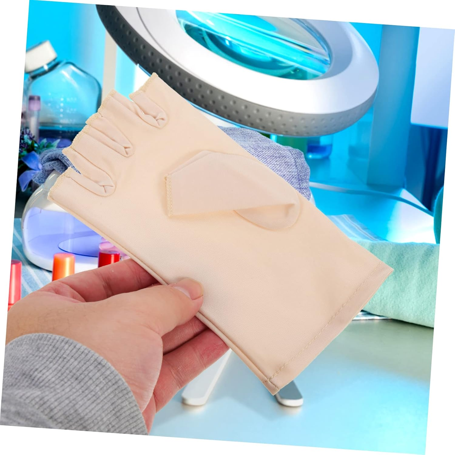 BAZEITFLOW 1Pair Fingerless UV Protection Gloves for Gel Nail Lamp UV Manicure Gloves Shield Hands from UV Rays for Nail Art and Home Use image number 6