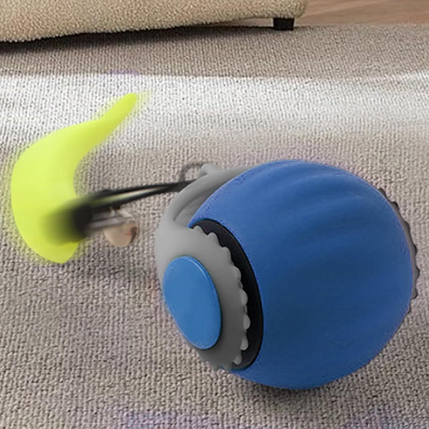 Xinyee Interactive Cat Ball Toy, Automatic Rolling for Indoor Pet Cat Ball Quiet Pet Toy Ball Automatic Moving Bouncing Ball Kitten Toy Rechargeable Silicone Premium Self Rotating Ball (Blue) image number 2