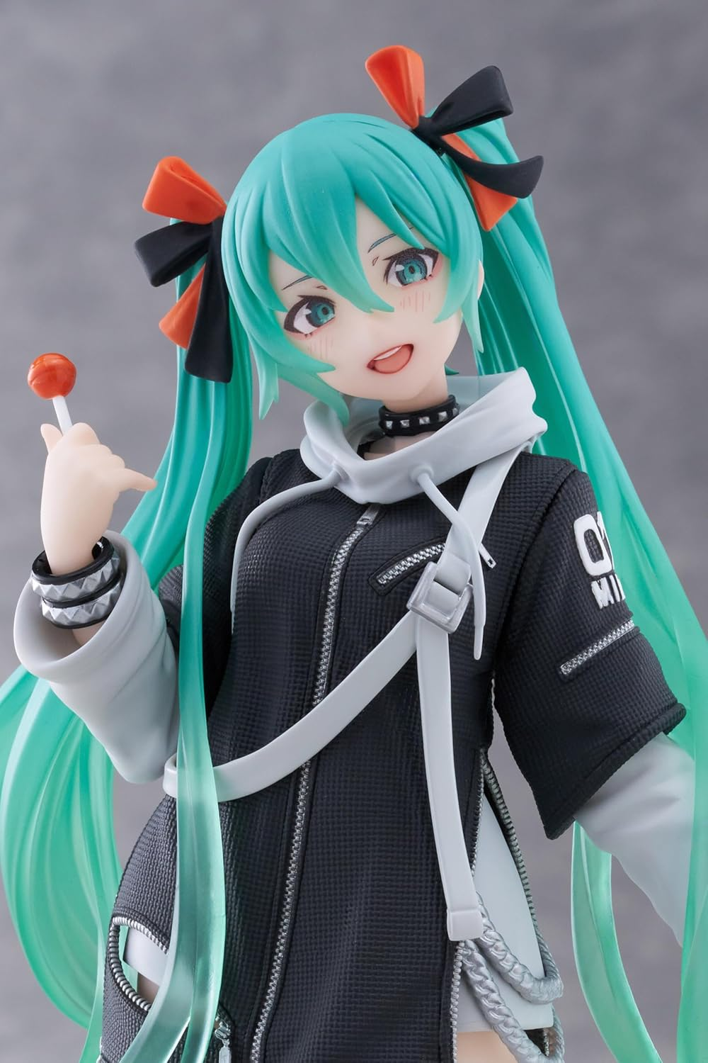 Taito-Hatsune Miku Figure - Fashion (Punk Ver.) image number 2