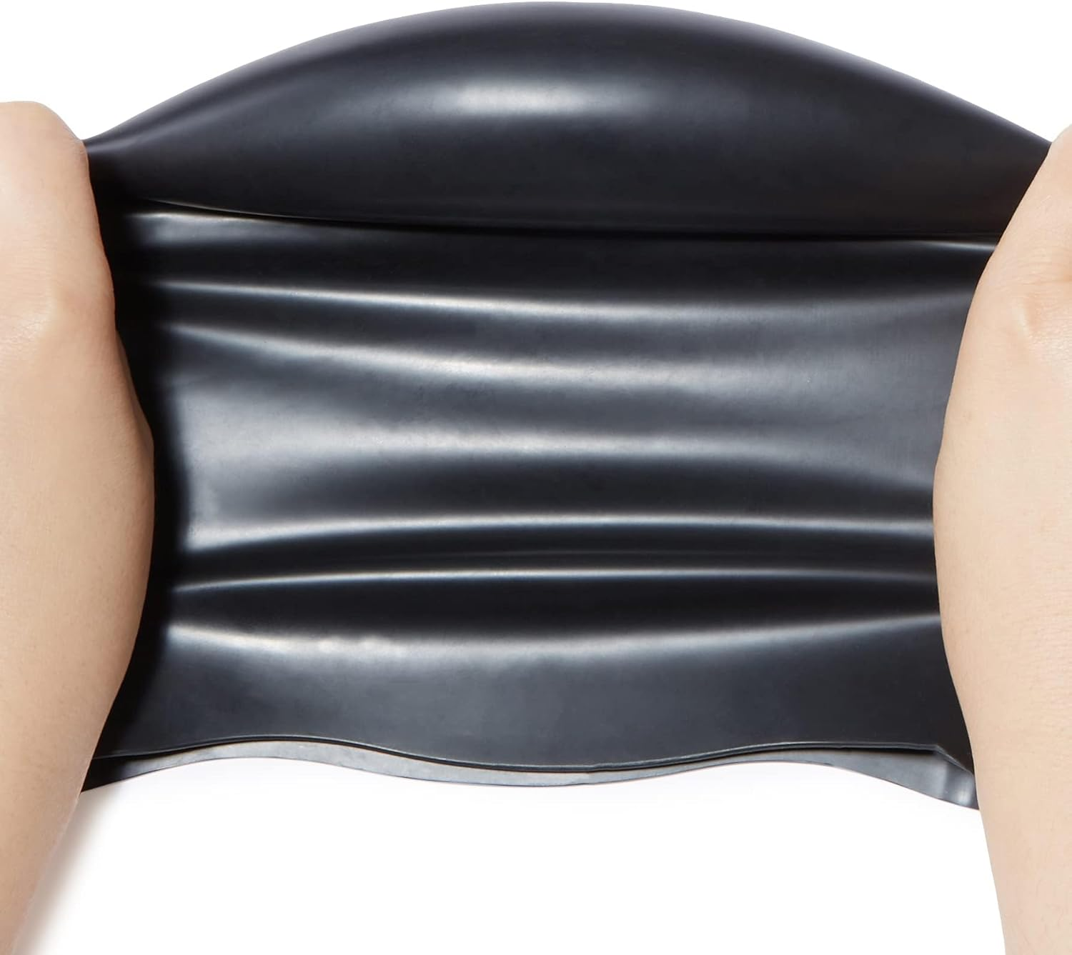 Amazon Basics Wrinkle Free Silicone Unisex Swim Caps Black, 1-Pack image number 2