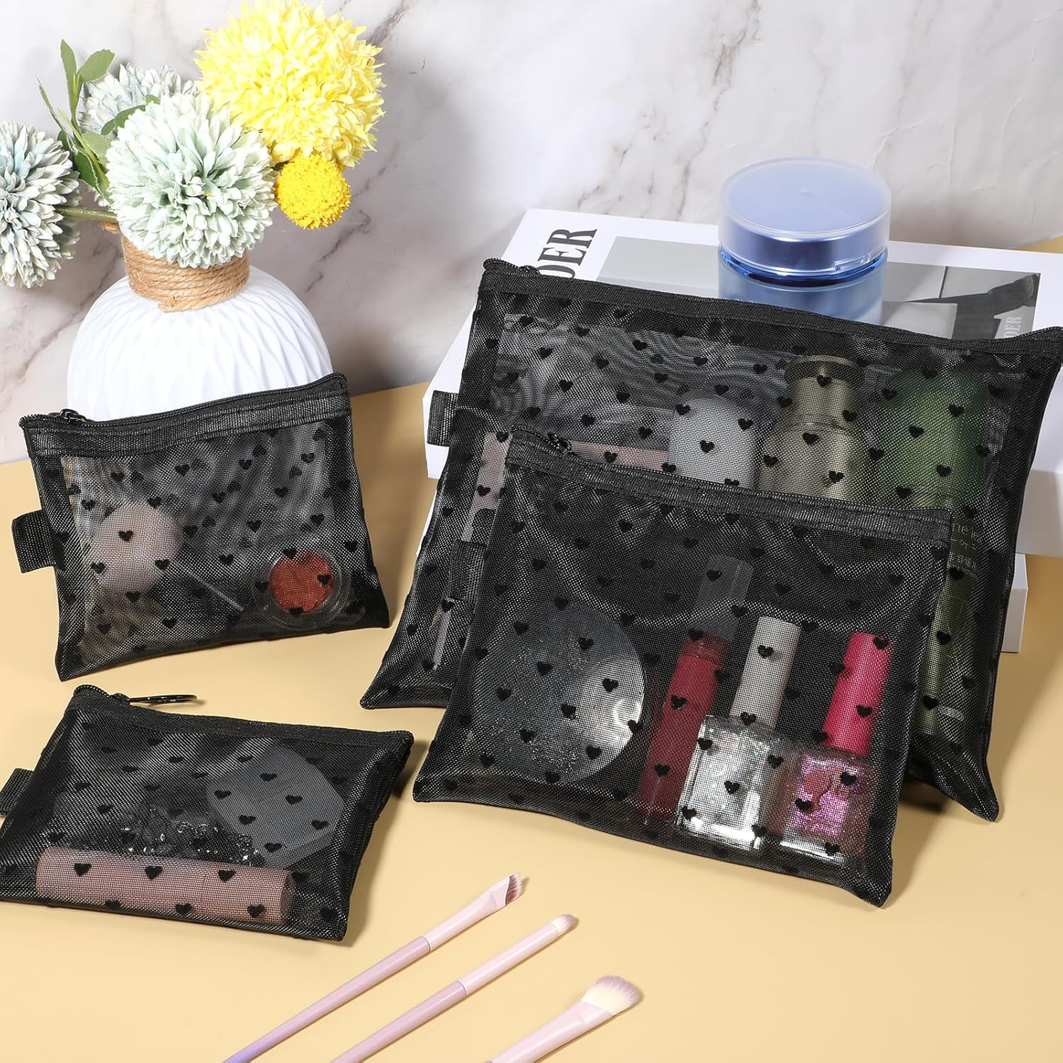 Heart Printed Mesh Makeup Bag Set, Small Mesh Cosmetic Bags Portable Travel Make up Purse Bag Heart Print Zipper Pouch Toiletry Bags for Daily or Travel Use (Black), Black image number 1