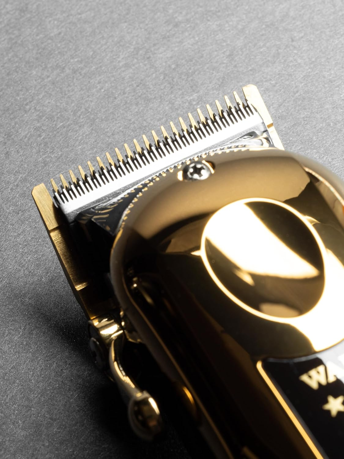 Wahl 5 Star Professional Cord/Cordless Magic Clip Clipper - Gold Limited Edition 08148-712 image number 1