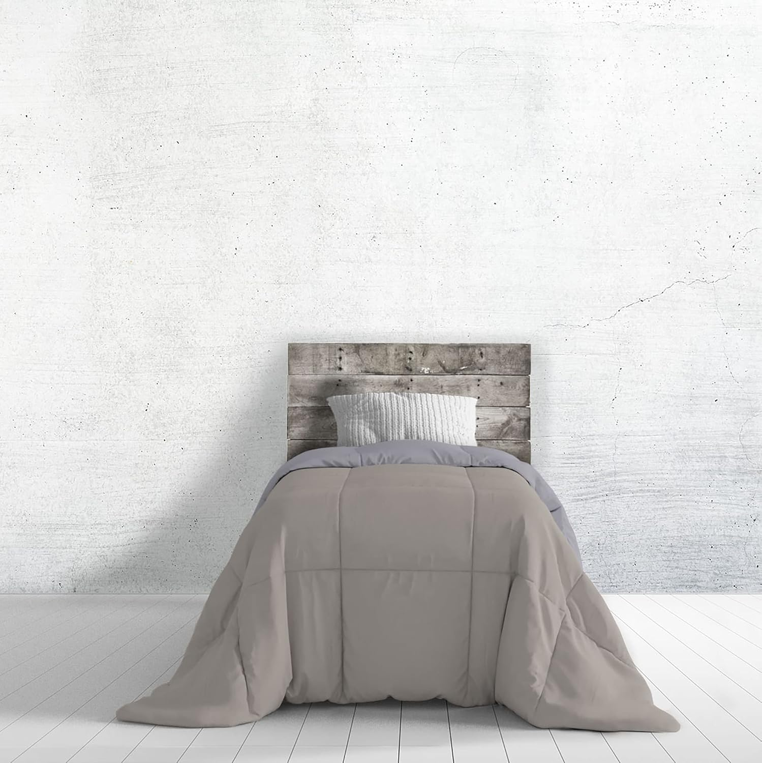 Italian Bed Linen Romantic Summer Quilt in Doubleface Plain Colour, Champagne/Silver, 170X260Cm