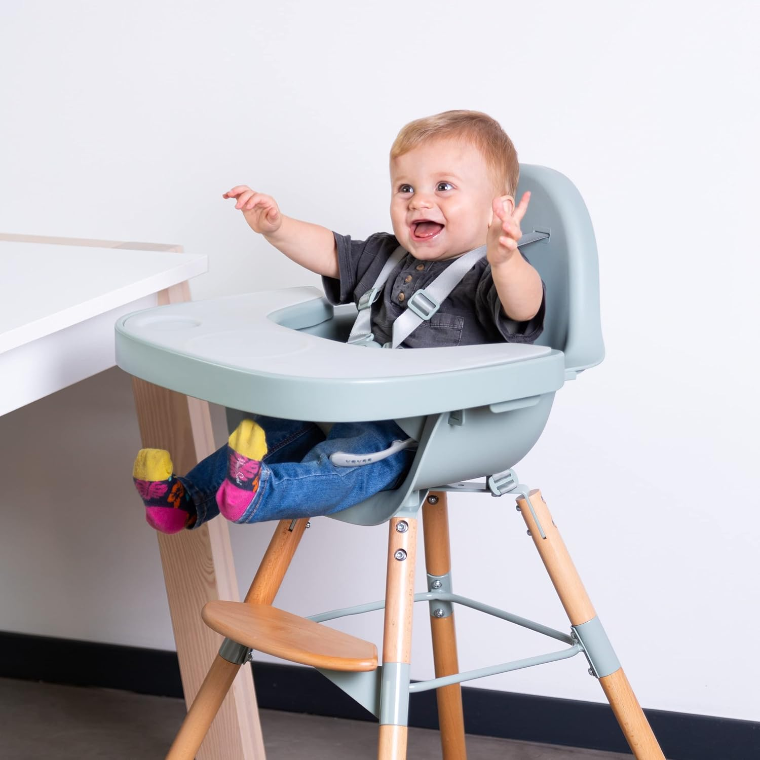 CHILDHOME, Baby/Child High Chair, Evolutive, from 6 Months up to 6 Years, Height Adjustable, 5 Point Harness, Many Accessories, Compatible with Evolu Baby Newborn Seat, Beechwood, Evolu 2, Mint - Mint image number 6