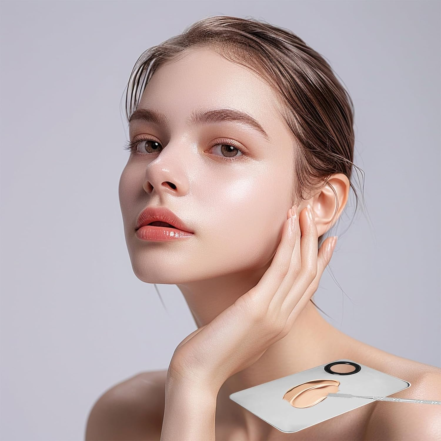 Stainless Steel Makeup Palette Set - 2-Pack Premium Mixing Palette with an Integrated Spatula, Professional-Grade Tool for Makeup & Nail Art Applications image number 4