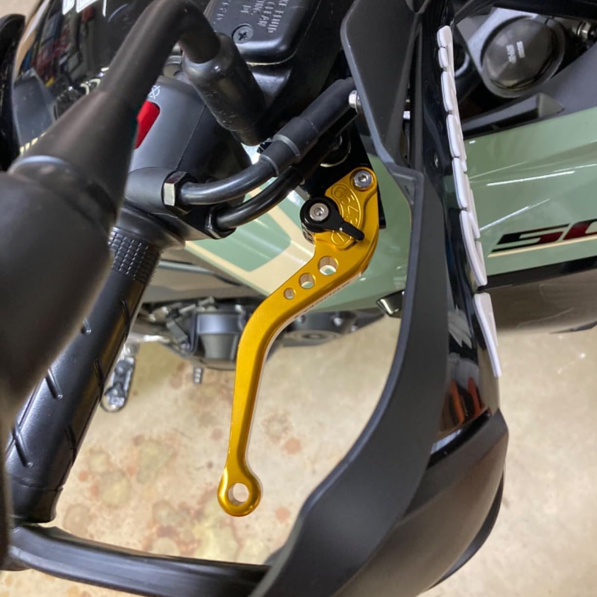 MTCRIGHTER Compatible with Yamaha R7 YZF-R7 2022-2024 Short Brake Lever Clutch Lever, CNC Aluminum Alloy Made (Gold) - Gold image number 2