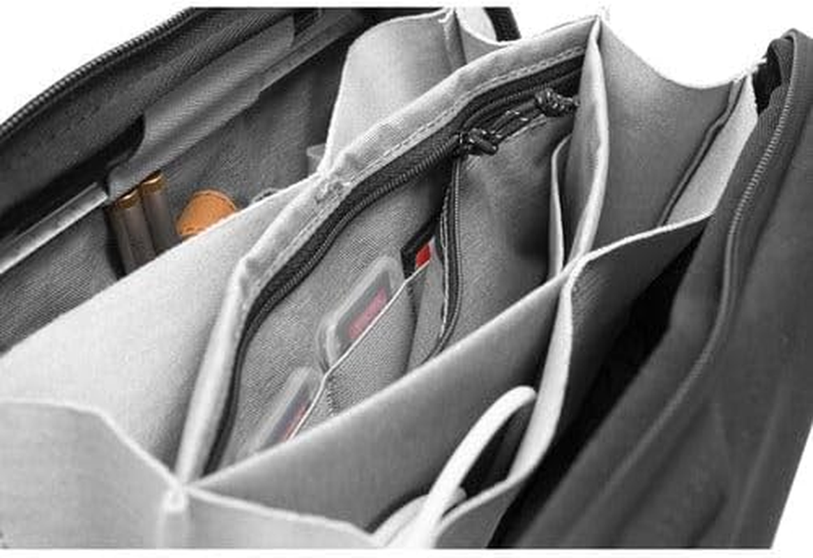 Peak Design Tech Pouch V2 Black Organizer Case (BTP-BK-2) image number 1