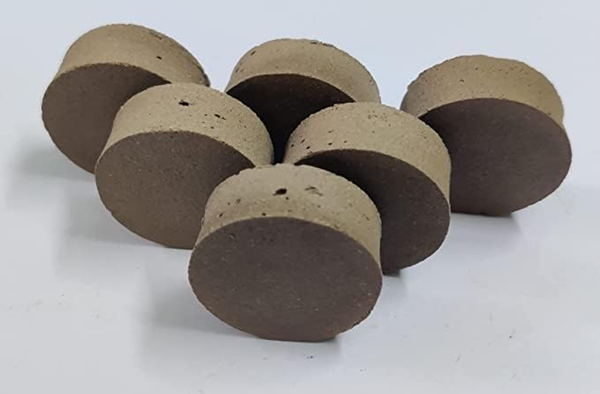 Edible Indian Grey Roasted Clay Pucks 200 GMS image number 1