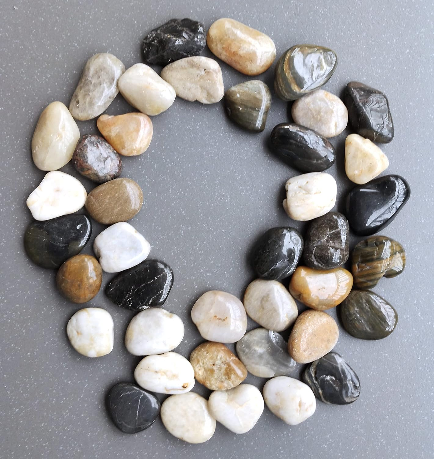 Pebble Natural Decorative Polished Decorative Stones Natural Pebble Gravel for Garden Stones 2-4 Cm 900 G Pebble Garden/Aquarium/Plant Decoration