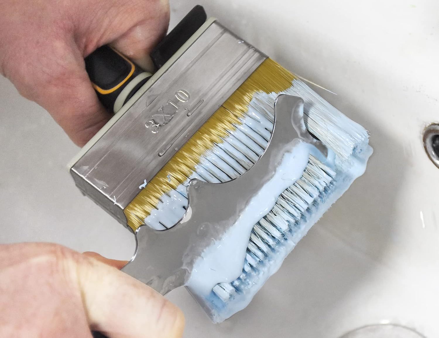 ROLLINGDOG Fence Paint Brush Set 4" 2 Pcs with Rubber Handle for Wall,Ceiling, Deck, Fence, Outdoor Painting, Shed image number 1